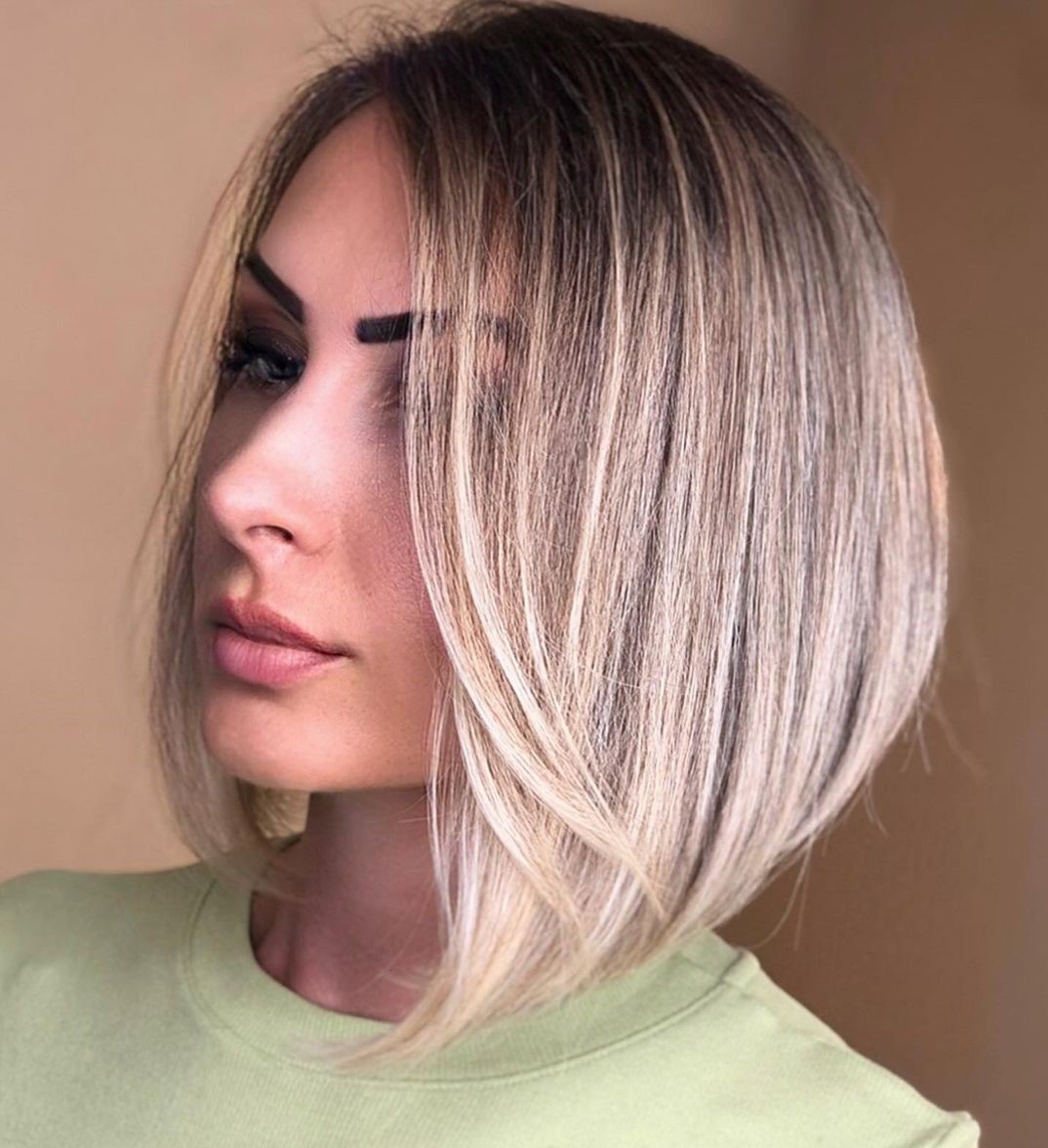 Slim Blonde Bob with Root Smudge