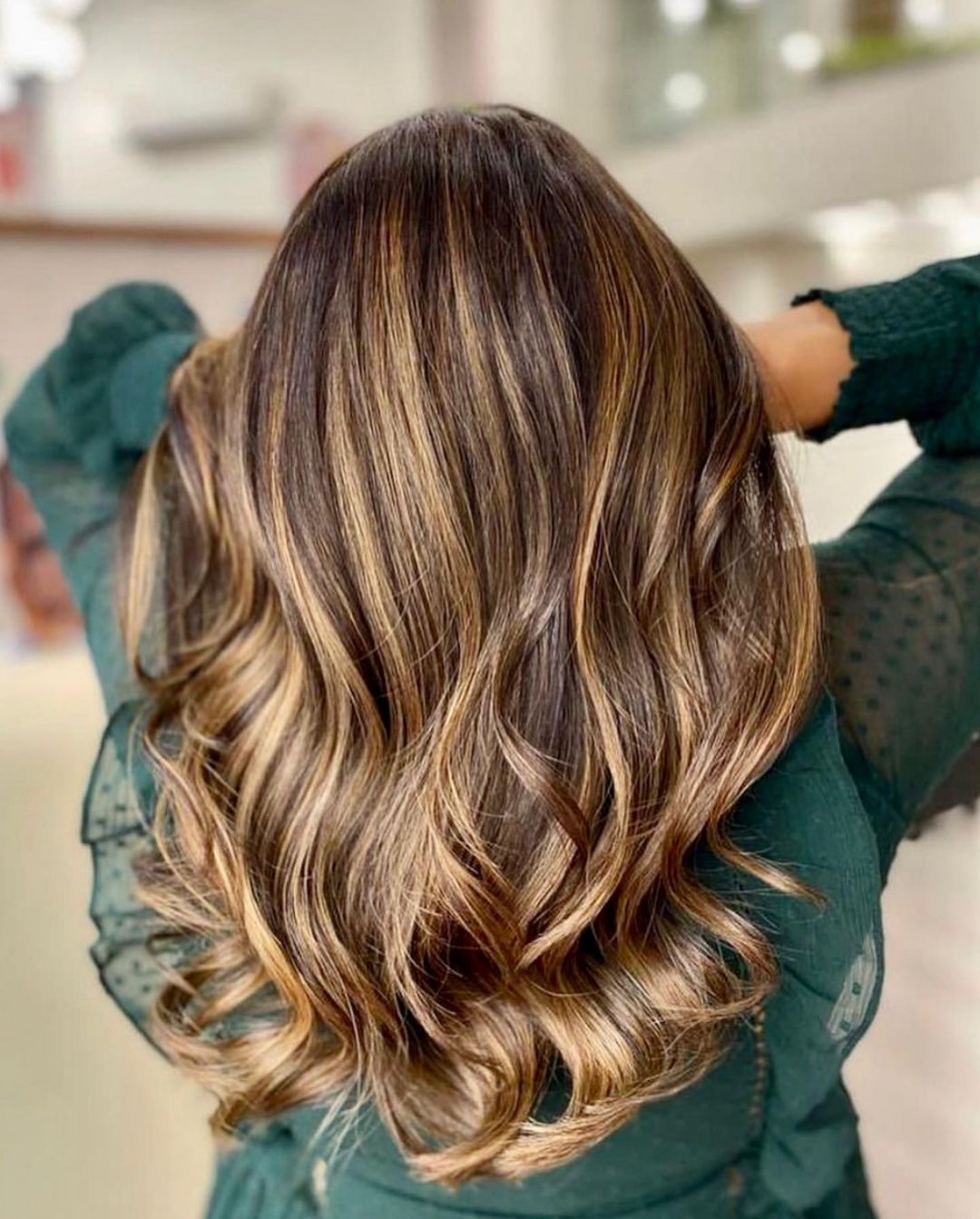 Eye-Catching Golden Balayage for Fall