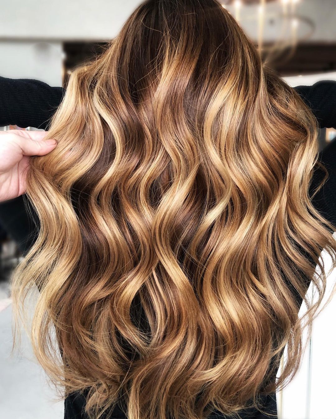 Shiny Blonde Highlights on Warm Brown Base