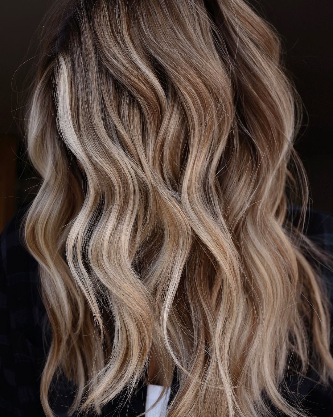 Golden Brown Hair with Blonde Highlights